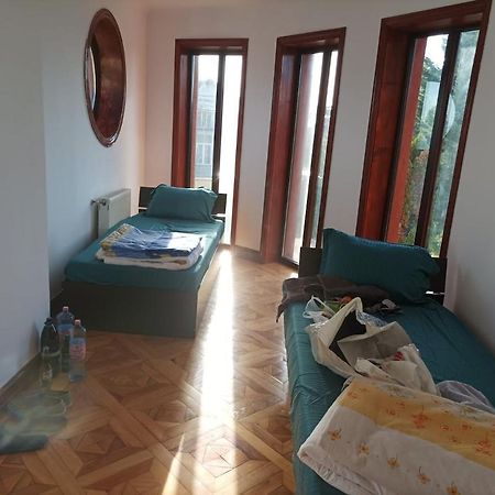 Casa De Vacanta Târgu Jiu Zewnętrze zdjęcie